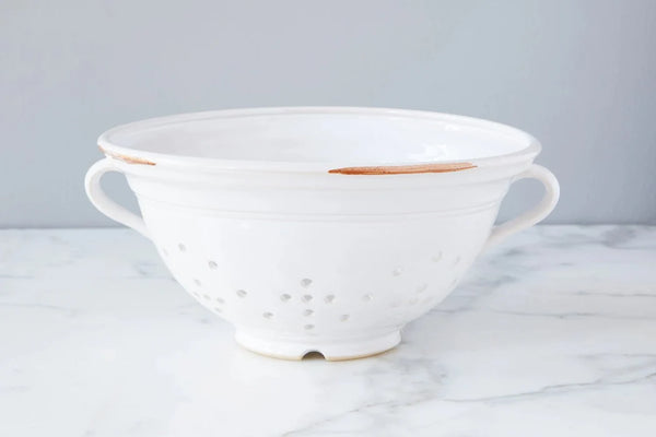 Exposed Edge Colander